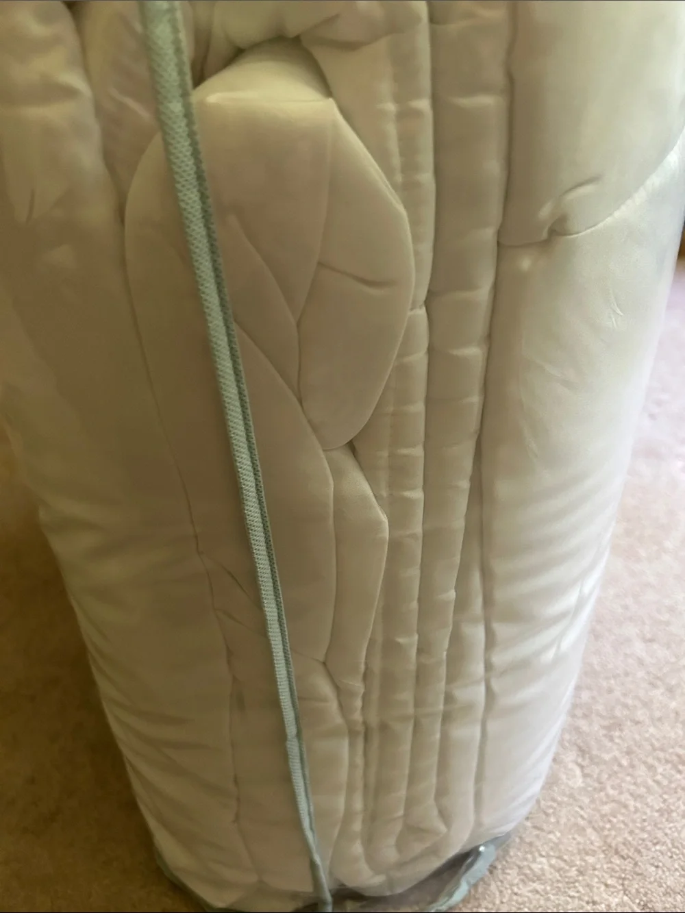Casaluna F/Q Cool Plush Comforter - White 92” x 96”